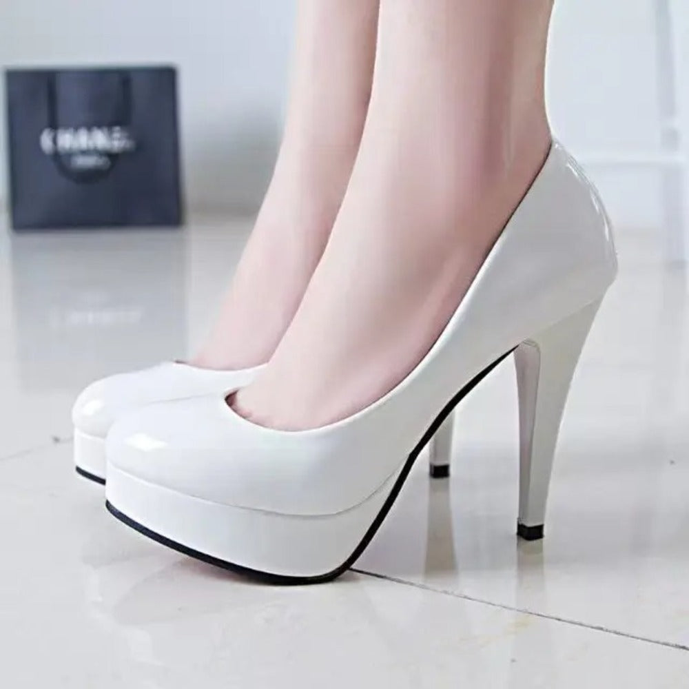 Bottines a talon vernis