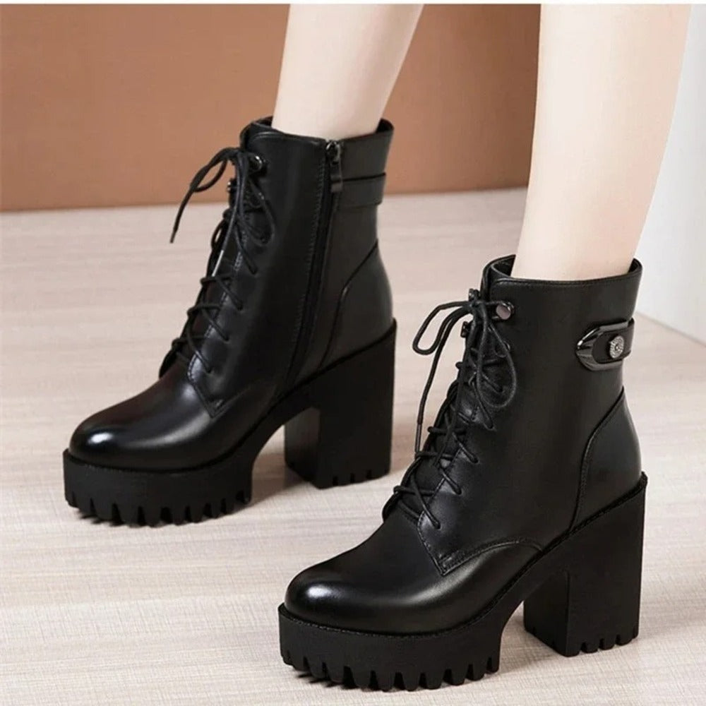 Bottine haute à lacets pour femme