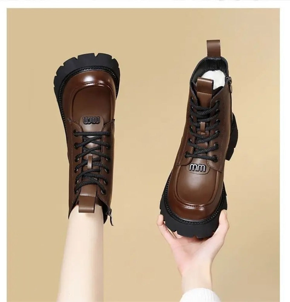 Bottines marron foncé rembourrées avec moumoutte