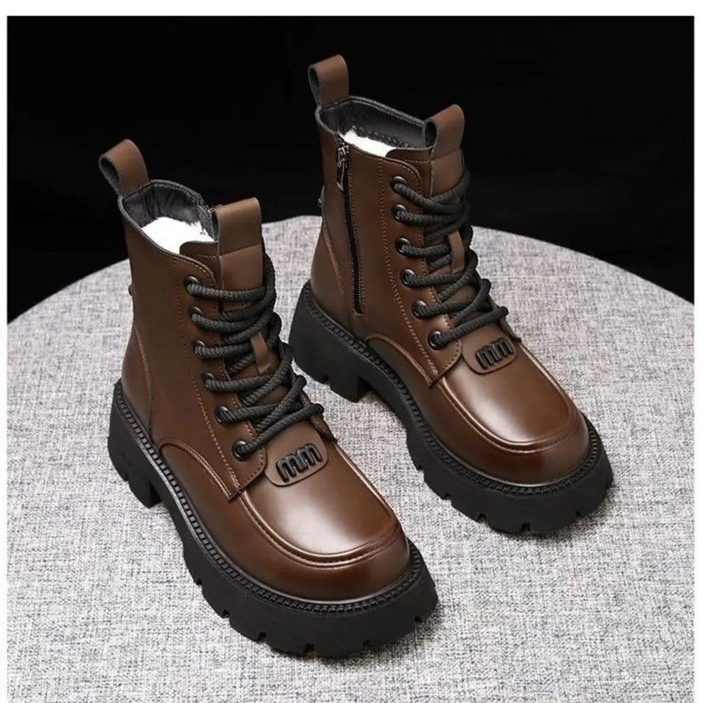 Bottines marron foncé rembourrées avec moumoutte