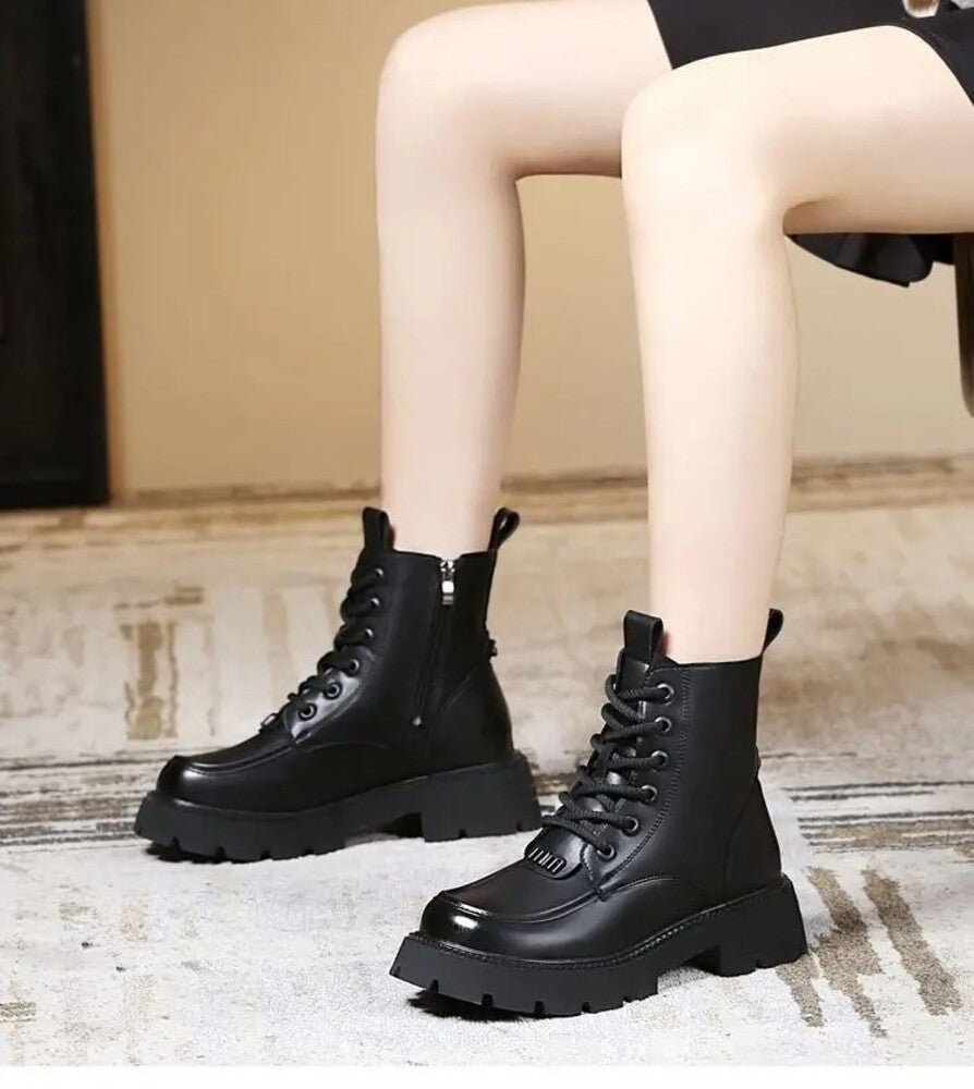 Bottines marron foncé rembourrées avec moumoutte