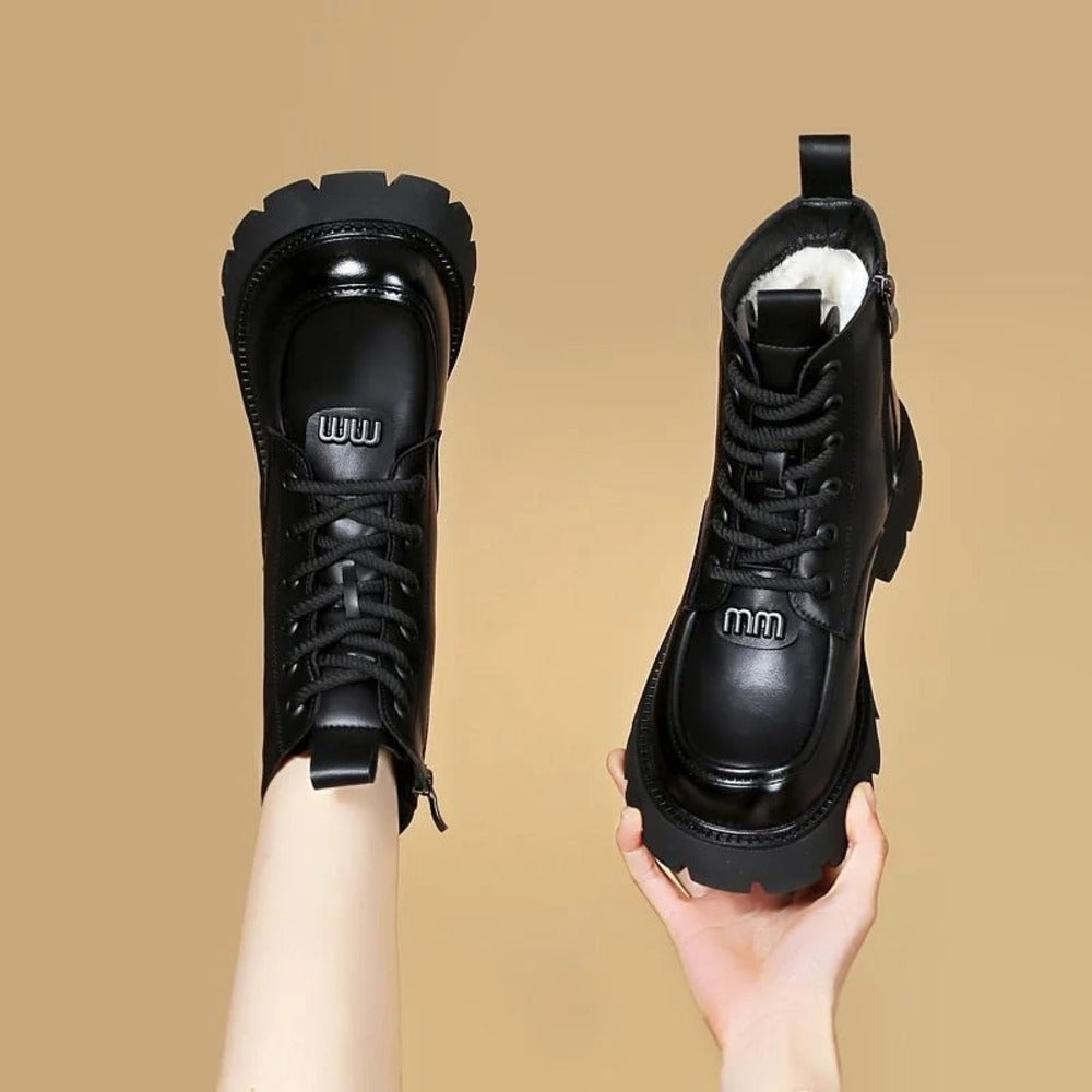 Bottines marron foncé rembourrées avec moumoutte