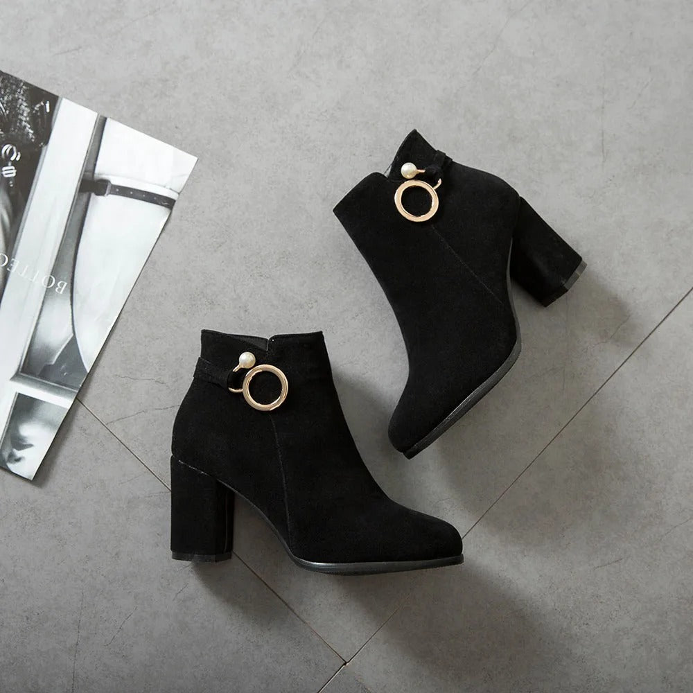 Bottines à talons beige
