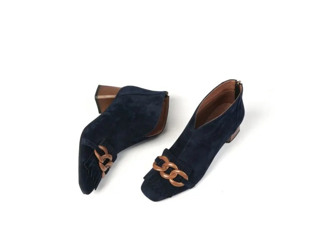 Bottines beiges à talon en daim