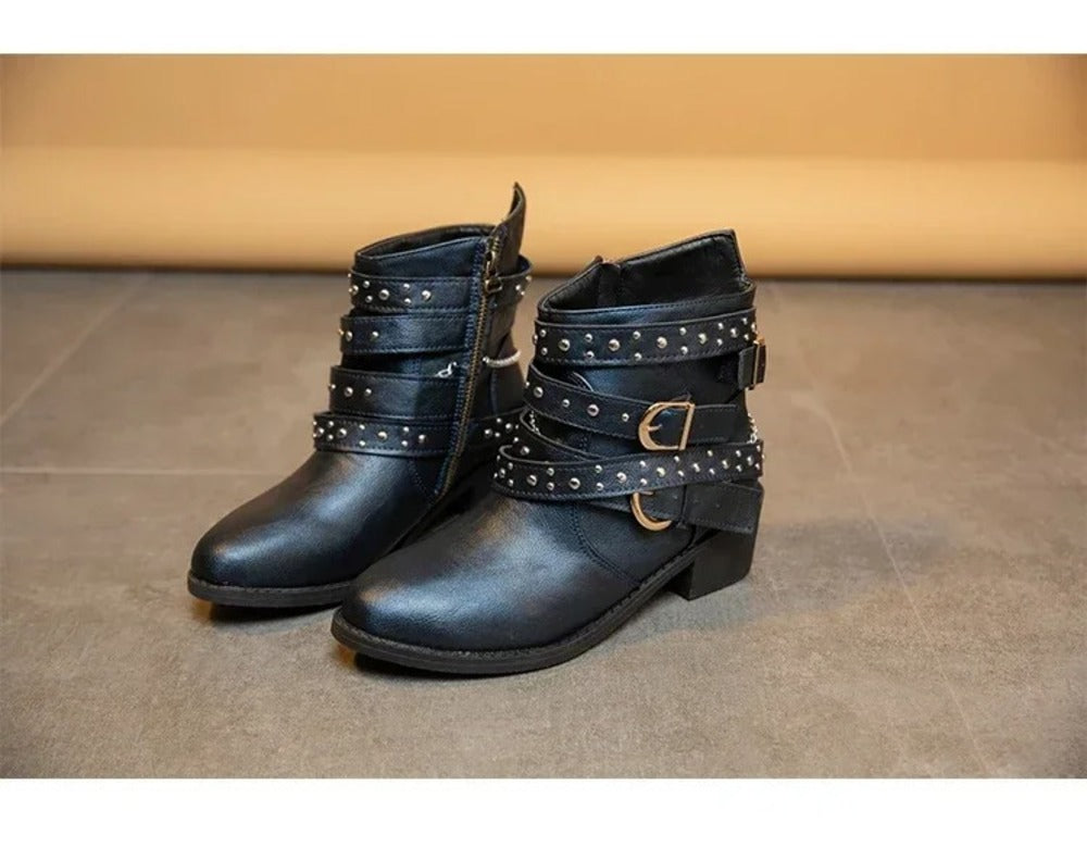 Bottines cloutées pour femme