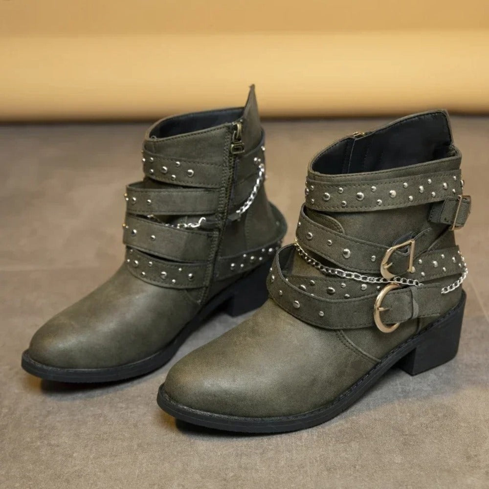 Bottines cloutées pour femme