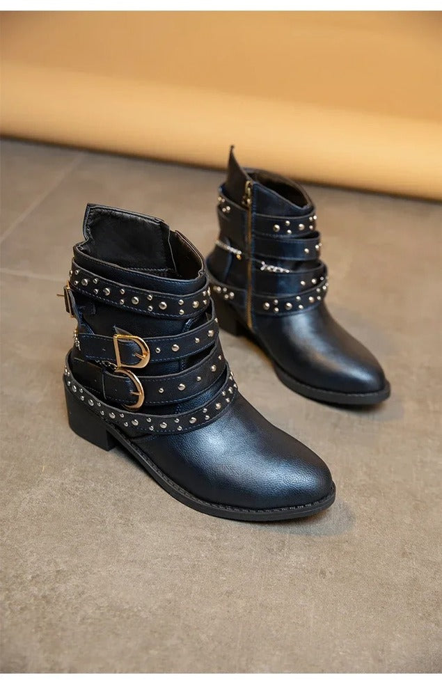 Bottines cloutées pour femme