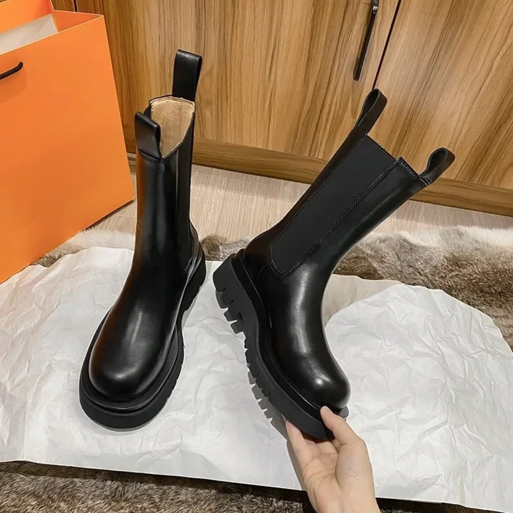 Bottines compensées noires