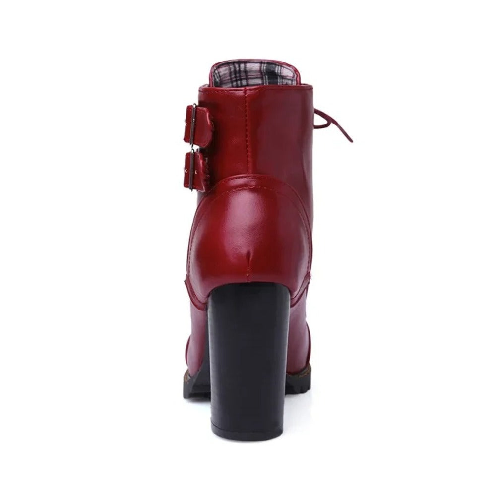 Bottines en cuir bordeaux
