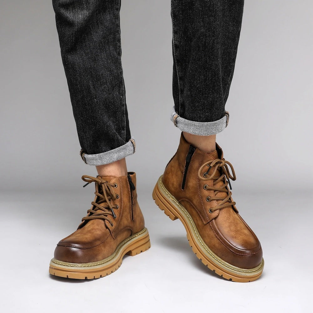 Bottines en cuir marron pour homme
