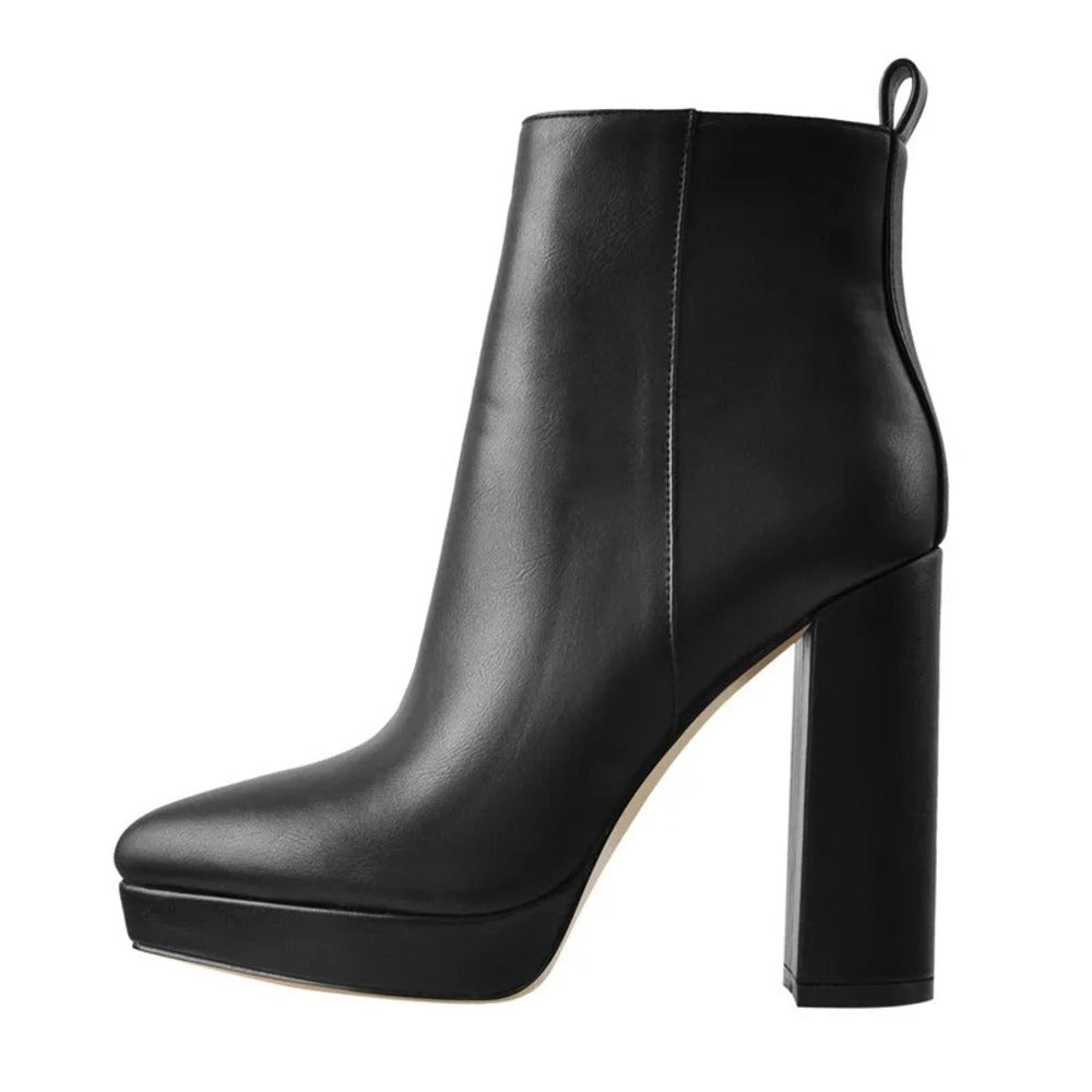 Bottines noires à talons