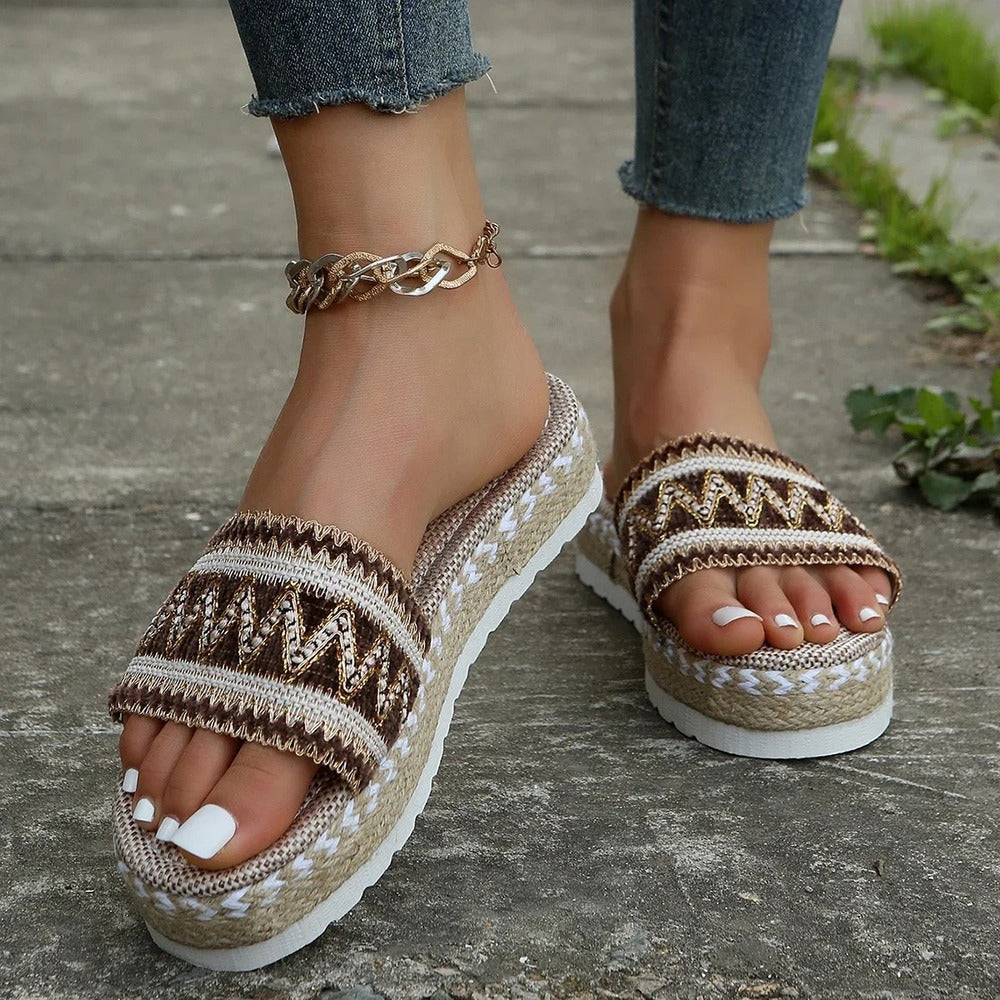 Espadrilles ouvertes compensées femme