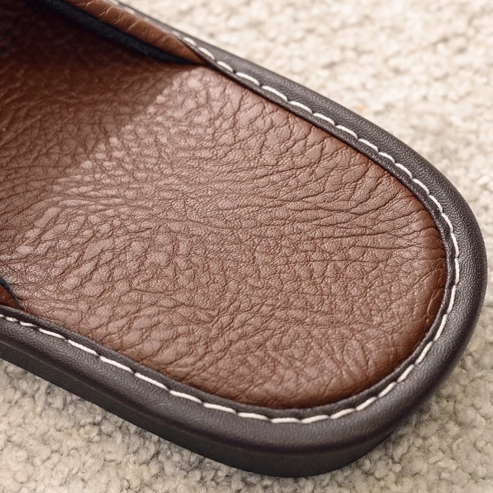 Pantoufle en imitation cuir homme
