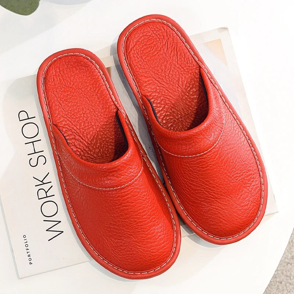 Pantoufle en imitation cuir homme